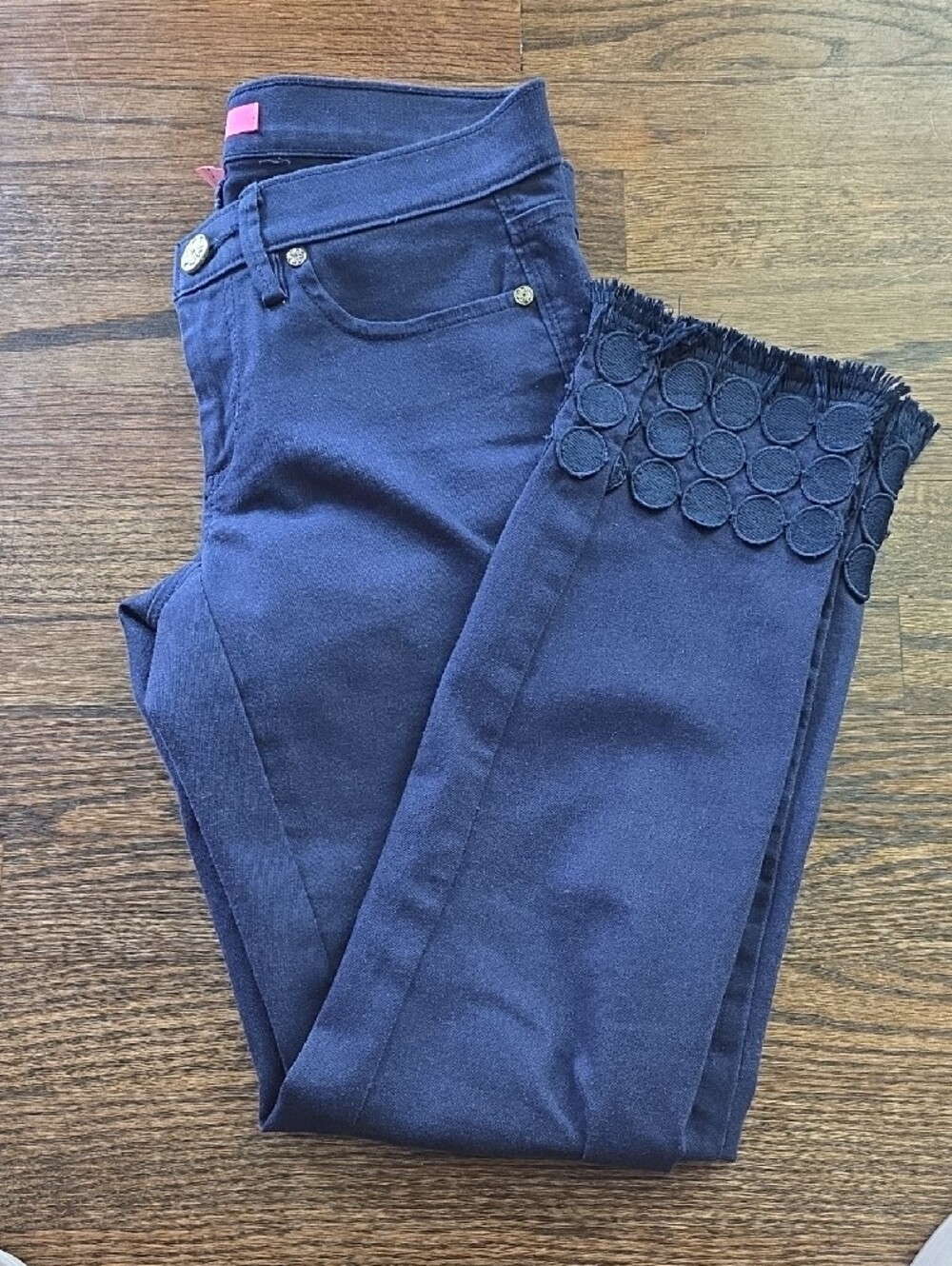 Lilly Pulitzer Navy Pants with Pink Logo Tabs and Gold Buttons - Picture 4 of 4